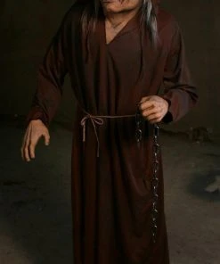 Distortions Unlimited Minion Legend, The Displays