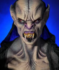 Distortions Unlimited Vampire Legend