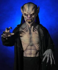 Distortions Unlimited Vampire Legend